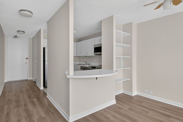 405 N WABASH Avenue 1801, Chicago, IL 60611