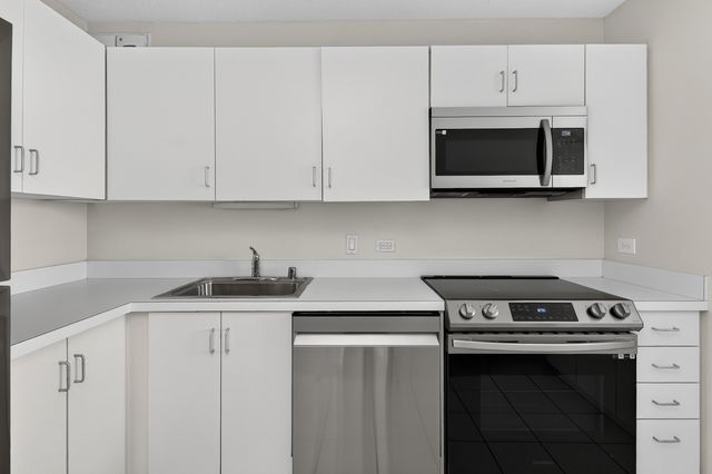 405 N WABASH Avenue 1801, Chicago, IL 60611