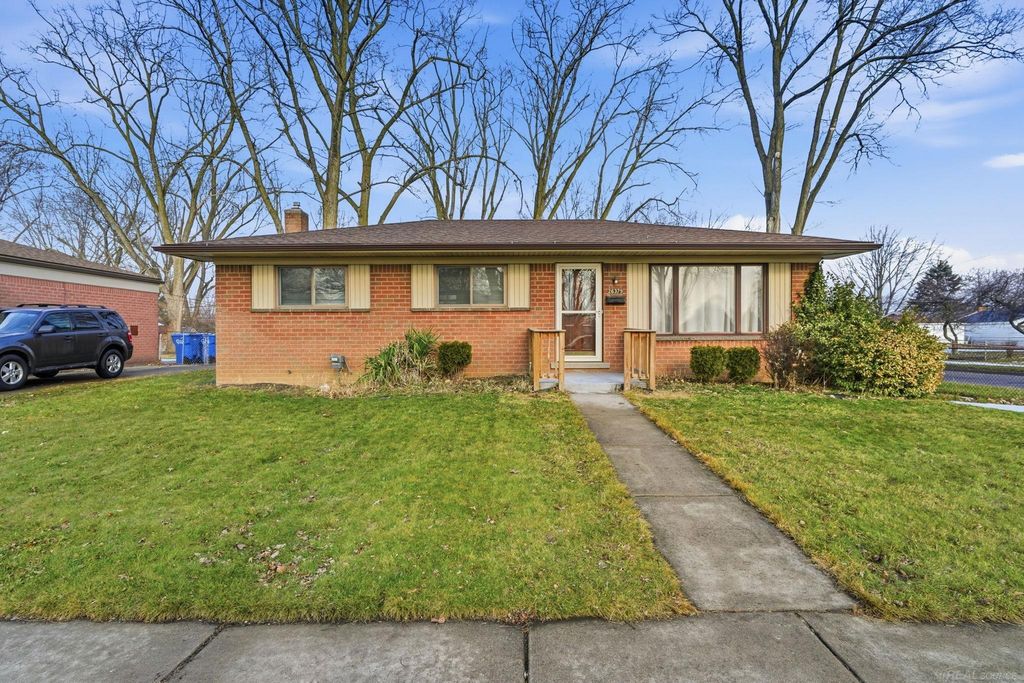 26379 Audrey Avenue, Warren, MI 48091