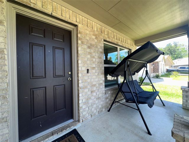 20710 Southern Woods Drive, New Caney, TX 77357