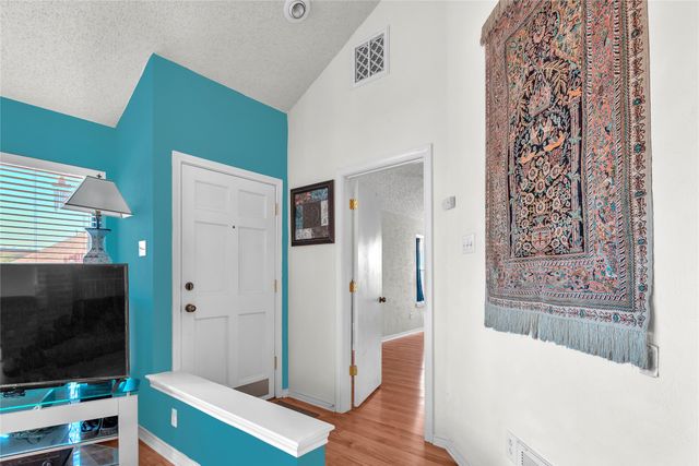 2135 Rose Cliff Lane, Carrollton, TX 75007