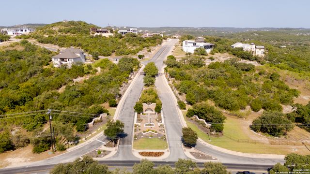 24503 Tres Arroyos, San Antonio, TX 78006