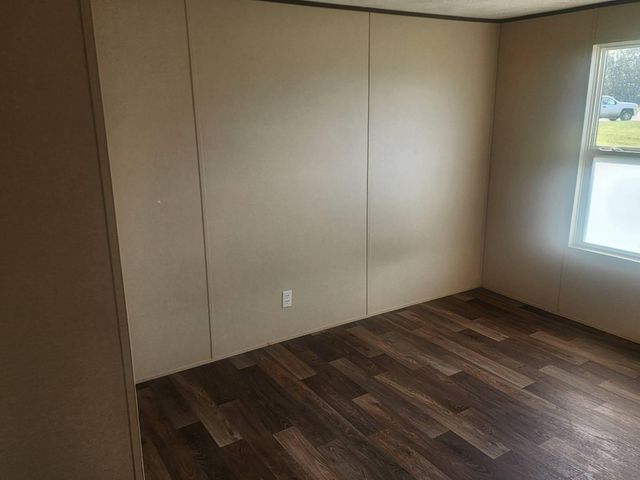 72 Vacation Street, Nancy, KY 42544