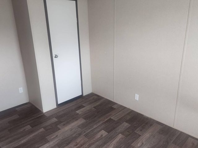 72 Vacation Street, Nancy, KY 42544