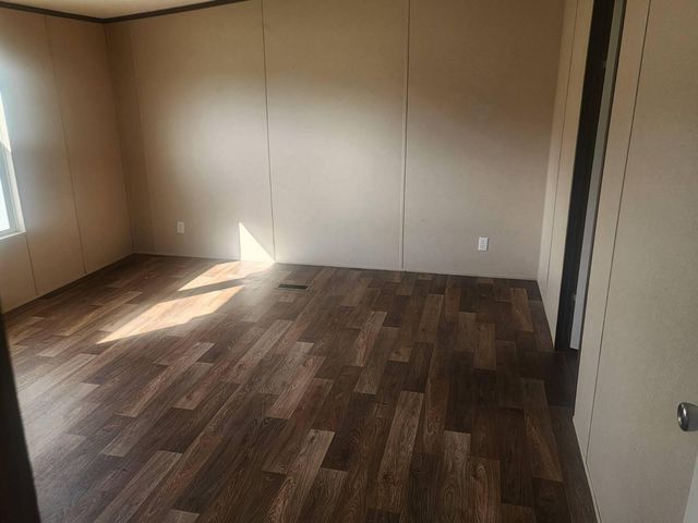 72 Vacation Street, Nancy, KY 42544