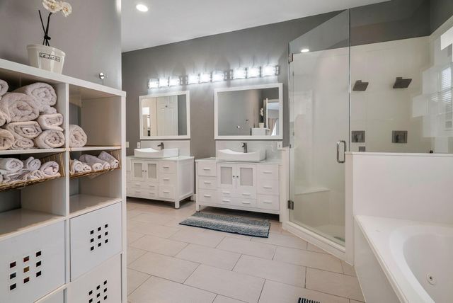 13702 Sandpebble Chase, Houston, TX 77077