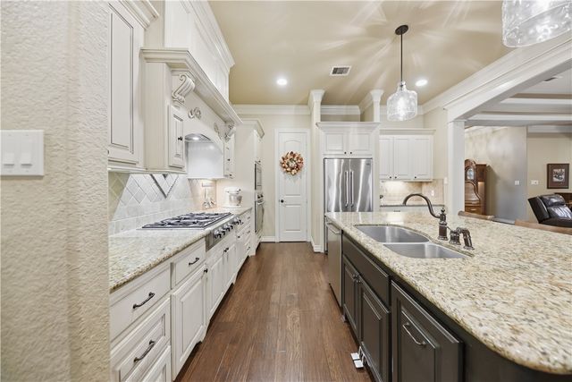 29252 Sky Forest, Magnolia, TX 77355