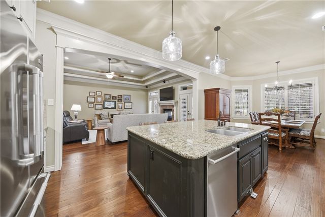 29252 Sky Forest, Magnolia, TX 77355