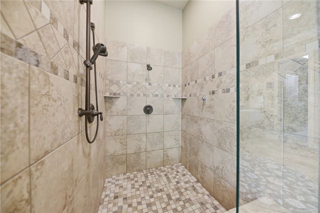 29252 Sky Forest, Magnolia, TX 77355