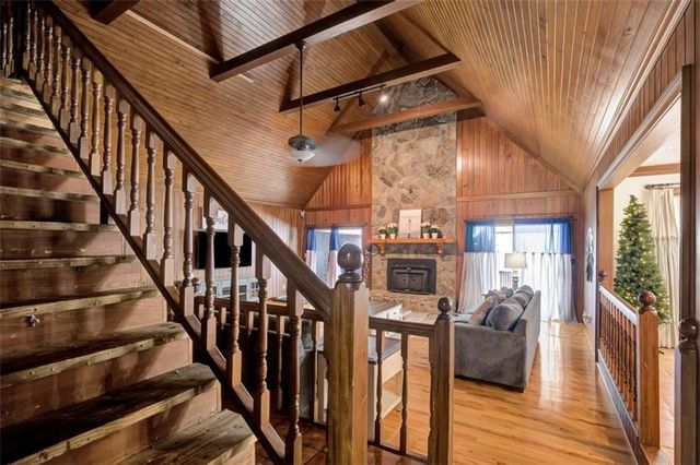 335 Old Farm Road, Fayetteville, GA 30215
