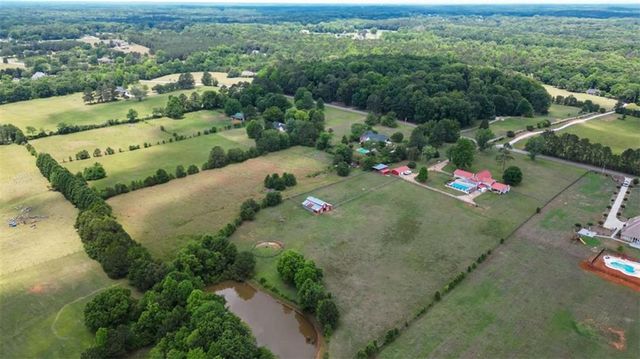 335 Old Farm Road, Fayetteville, GA 30215