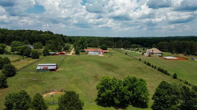 335 Old Farm Road, Fayetteville, GA 30215