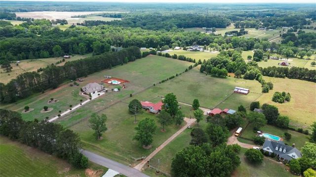 335 Old Farm Road, Fayetteville, GA 30215