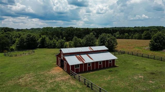 335 Old Farm Road, Fayetteville, GA 30215