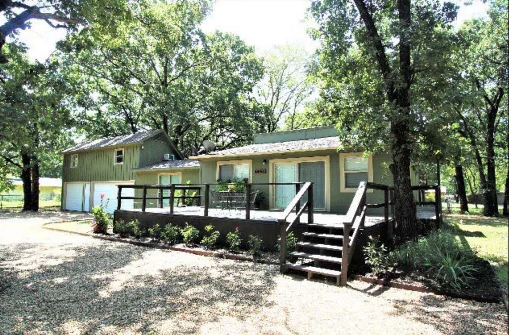 109 Scenic Drive, Mabank, TX 75156
