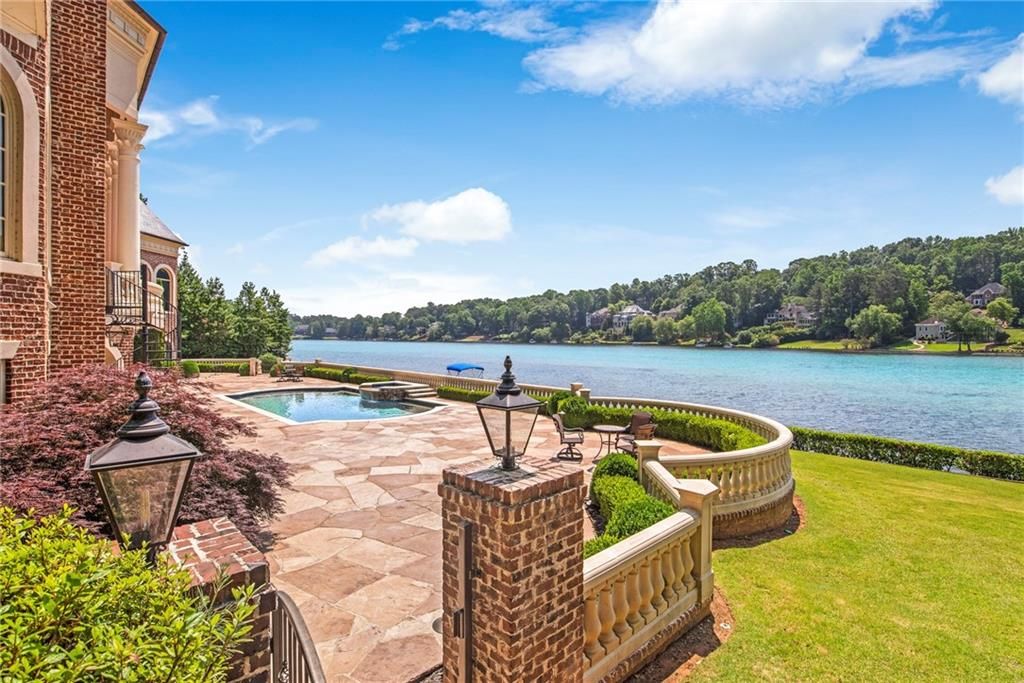 Image 101 of property listing at 1210 Troon Court, Alpharetta, GA 30005