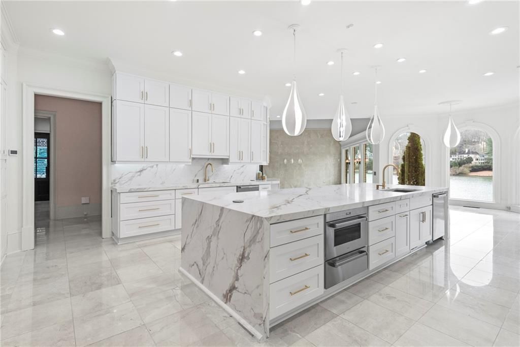 Image 27 of property listing at 1210 Troon Court, Alpharetta, GA 30005
