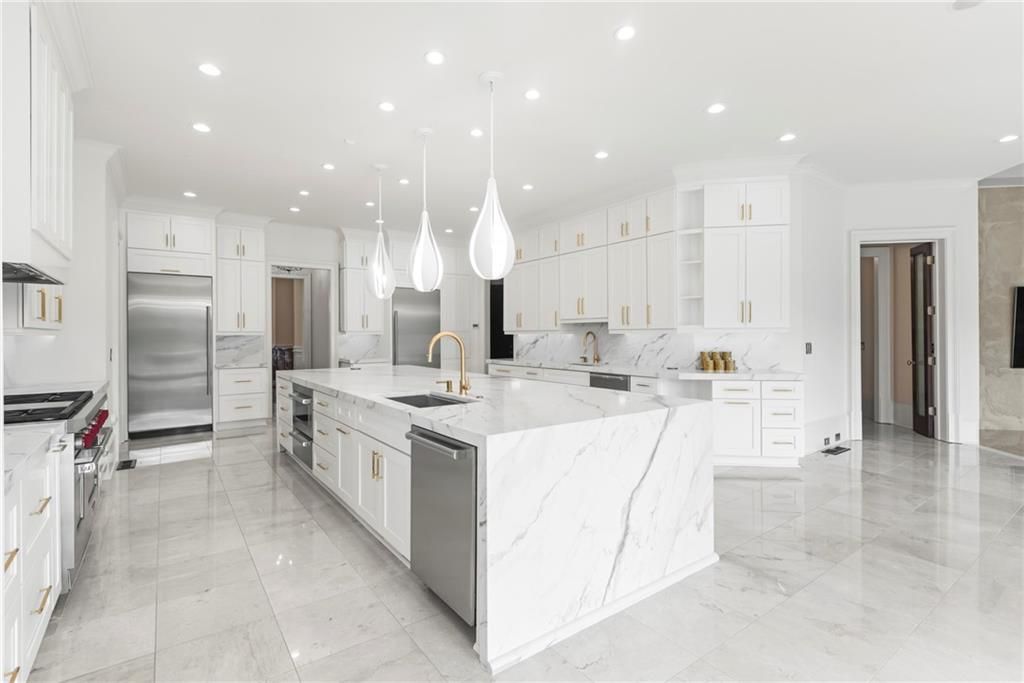 Image 32 of property listing at 1210 Troon Court, Alpharetta, GA 30005