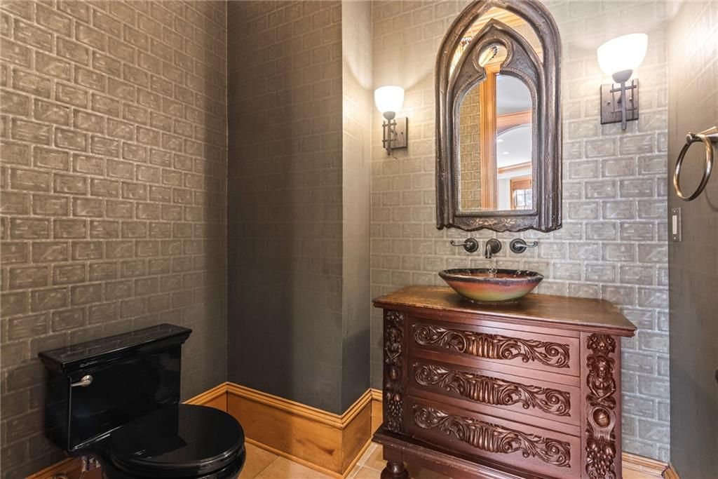 Image 97 of property listing at 1210 Troon Court, Alpharetta, GA 30005