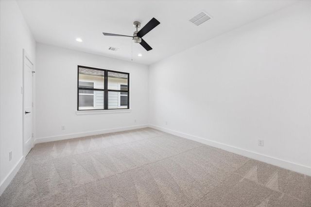 1201 Confederate Road, Houston, TX 77055