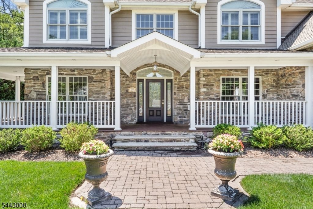 109 Overlook Ave, East Hanover Twp., NJ 07936 — photo 2