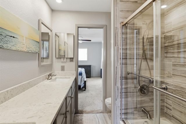 504 Cedarhill DR, Granite Shoals, TX 78654