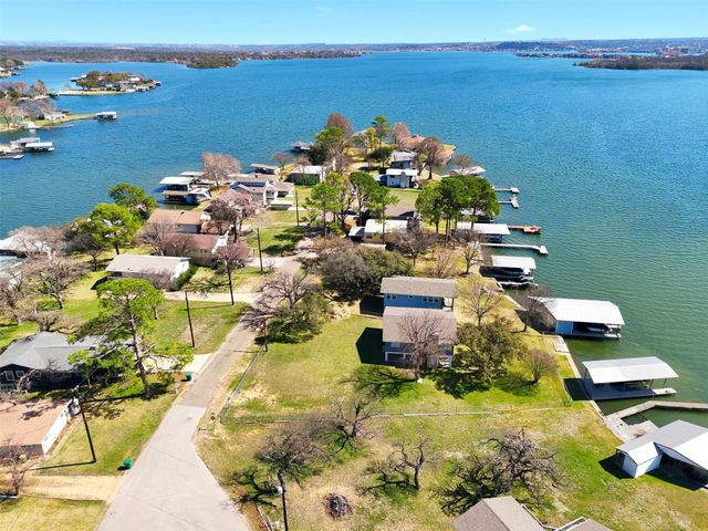 504 Cedarhill DR, Granite Shoals, TX 78654