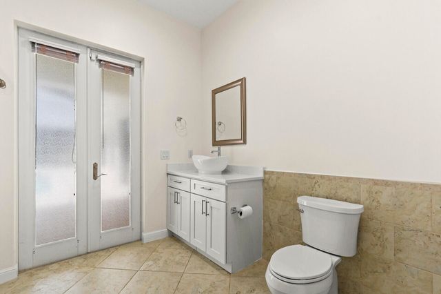8280 Woodsmuir Drive, Palm Beach Gardens, FL 33412