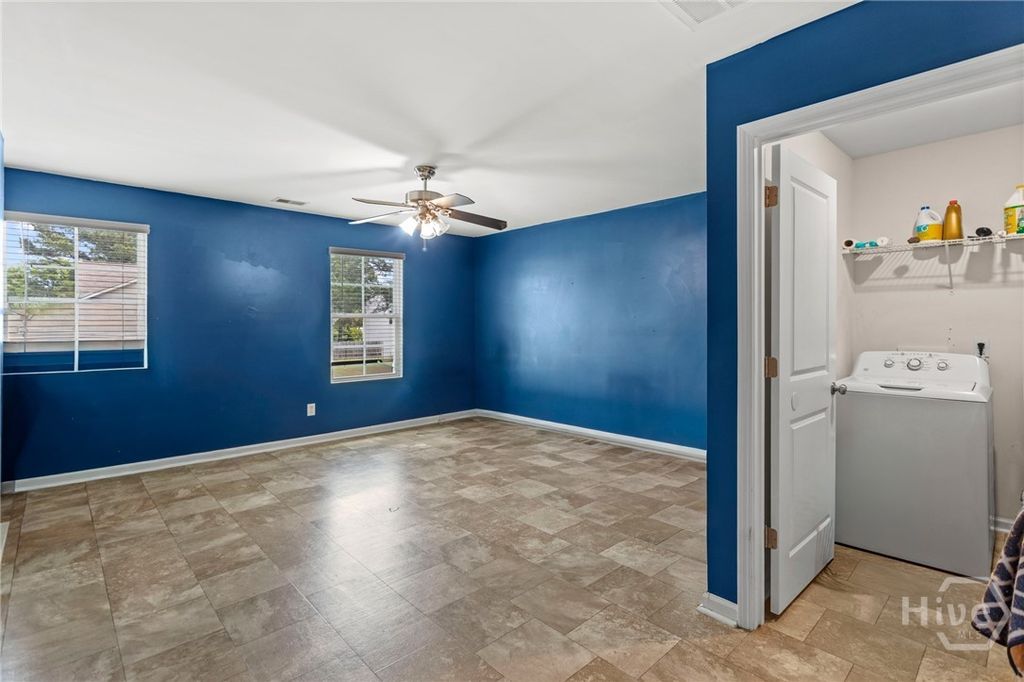 Image 15 of property listing at 31 Blackberry Circle, Guyton, GA 31312