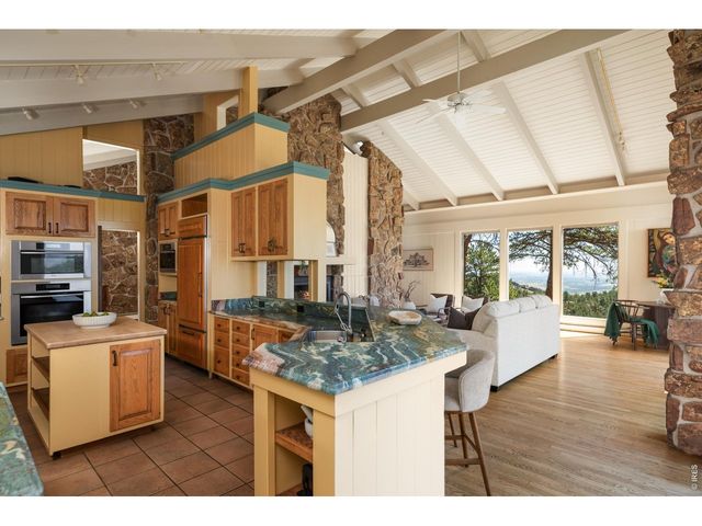 2790 Lee Hill Dr, Boulder, CO 80302