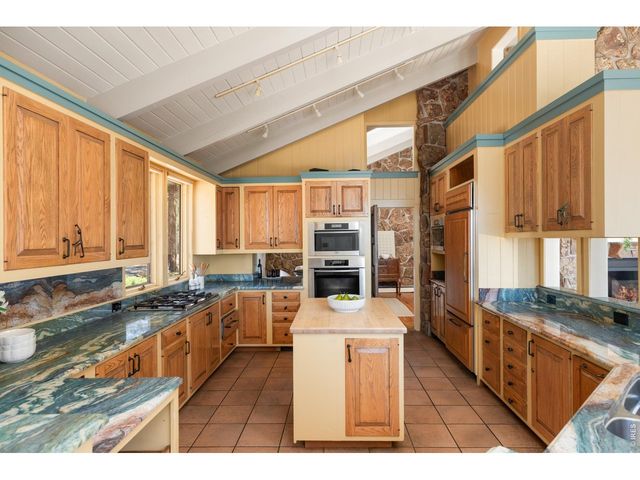 2790 Lee Hill Dr, Boulder, CO 80302