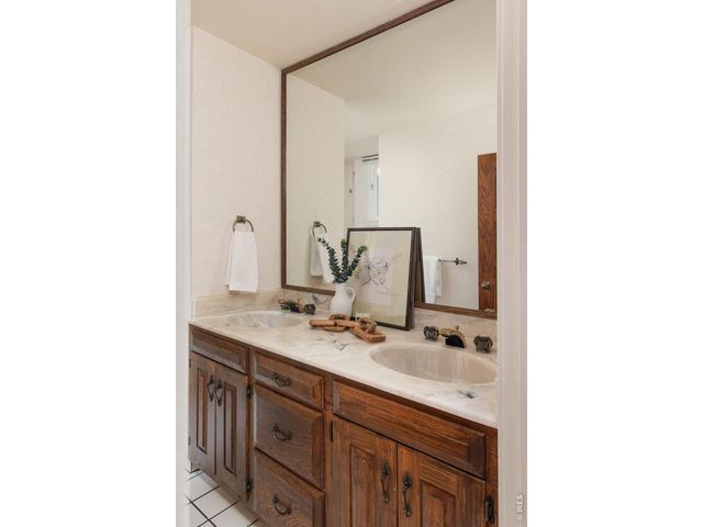 2790 Lee Hill Dr, Boulder, CO 80302