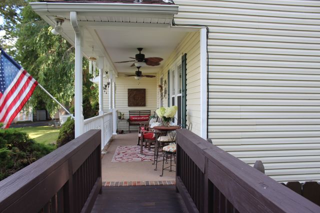 170 Hillwood Dr, Estill Springs, TN 37330