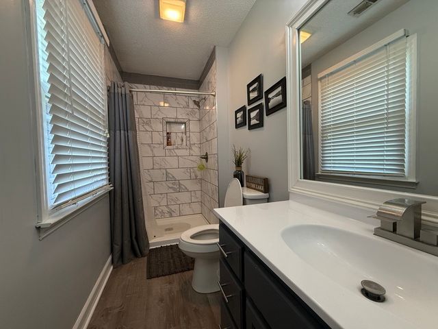 170 Hillwood Dr, Estill Springs, TN 37330