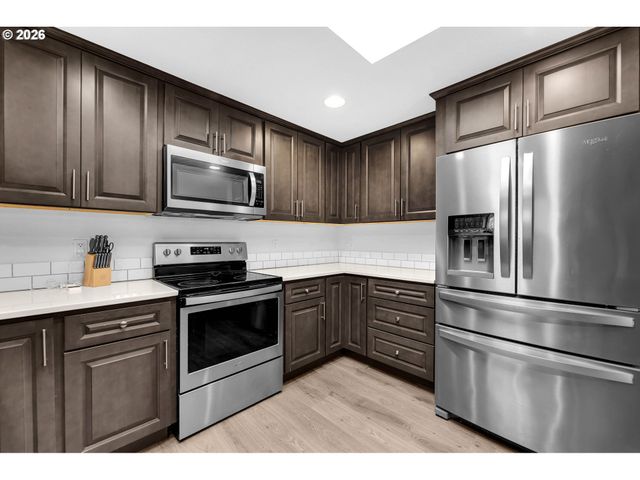 1535 Sw 201ST Ave, Beaverton, OR 97003