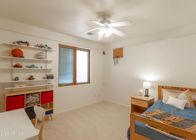 6027 E ANDALUSIAN Court, Hereford, AZ 85615