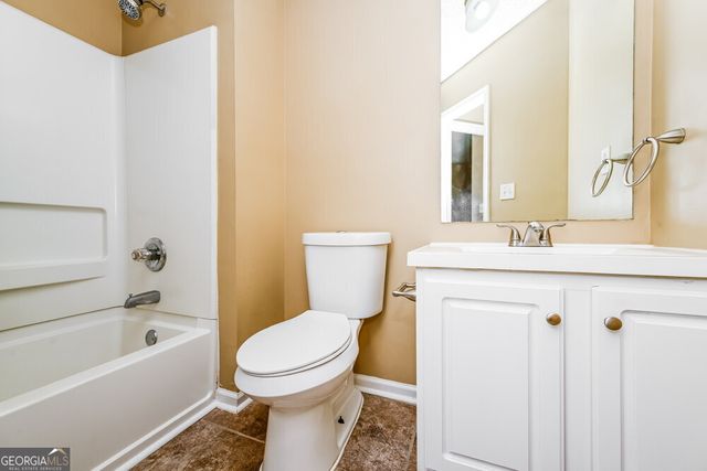 735 Compton Lane, Mcdonough, GA 30253