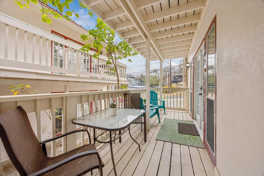 1510 W 6th ST 109, Austin, TX 78703