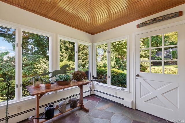 33 Oliphant Avenue, Dobbs Ferry, NY 10522