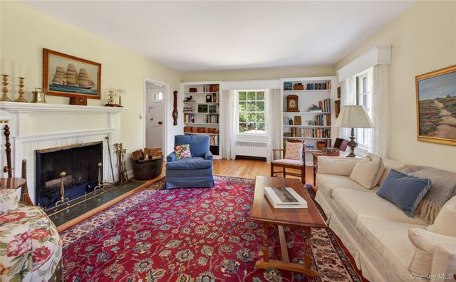 33 Oliphant Avenue, Dobbs Ferry, NY 10522