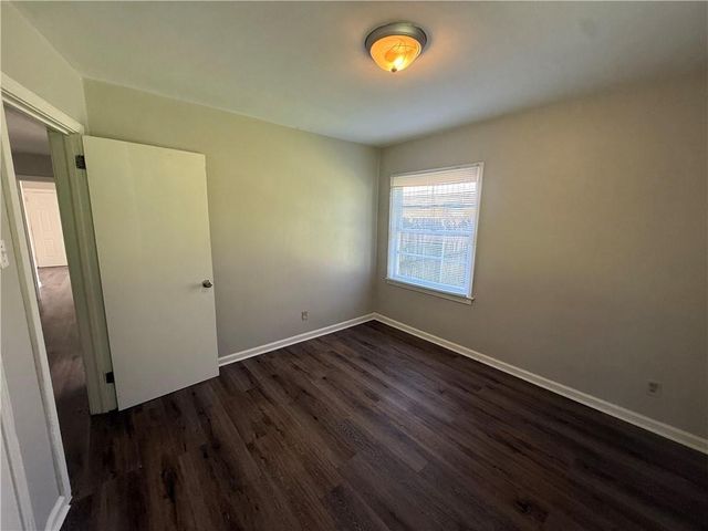 3056 Pleasant Valley Road, Mobile, AL 36606