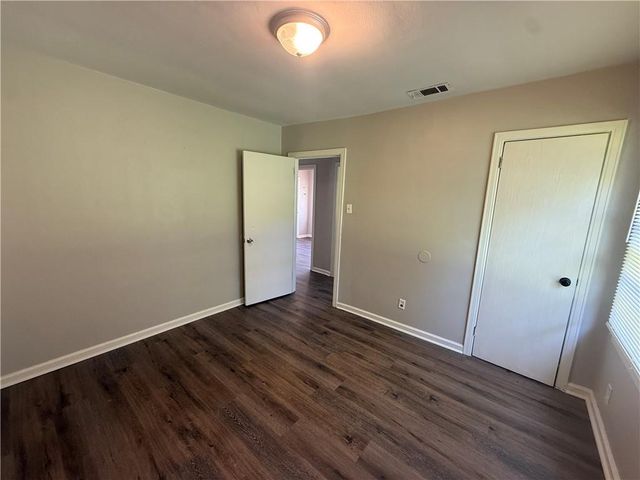 3056 Pleasant Valley Road, Mobile, AL 36606