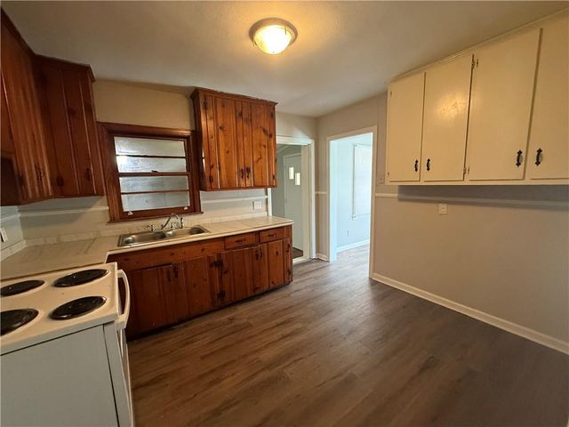 3056 Pleasant Valley Road, Mobile, AL 36606