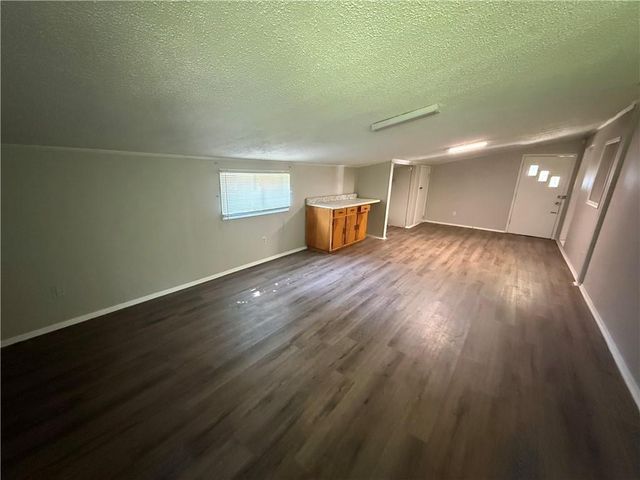 3056 Pleasant Valley Road, Mobile, AL 36606