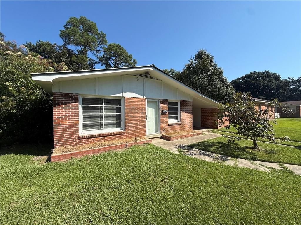 3056 Pleasant Valley Road, Mobile, AL 36606