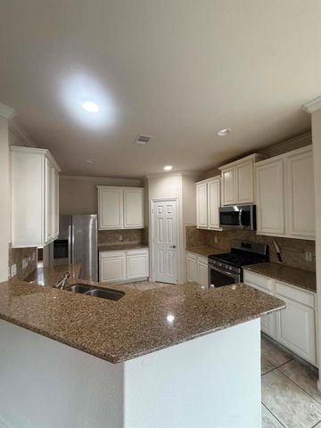 19806 Amber Village Lane, Richmond, TX 77407