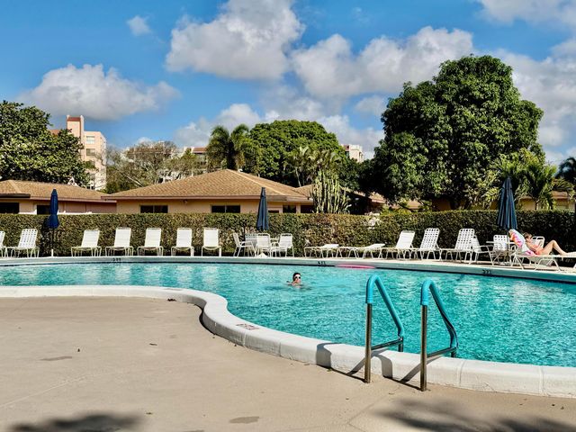 14671 Bonaire Boulevard 604, Delray Beach, FL 33446