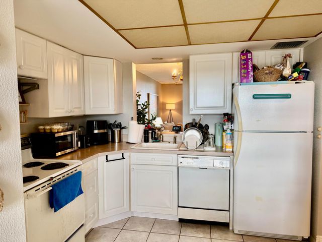 14671 Bonaire Boulevard 604, Delray Beach, FL 33446
