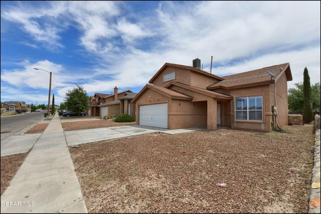 512 FORTENBERRY Place, El Paso, TX 79928