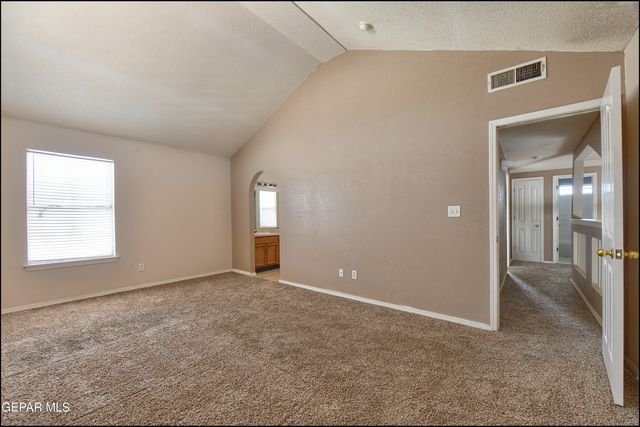 512 FORTENBERRY Place, El Paso, TX 79928